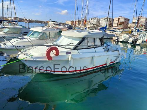 Beneteau Antares 7.80 avaliação e ficha técnica